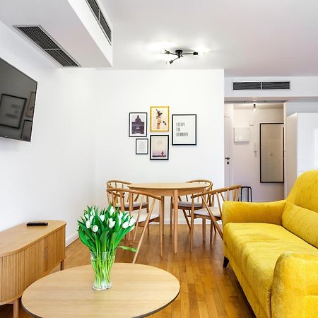 Modern Central Apartment W. Parking By Tyzenhauz Krakow Dış mekan fotoğraf