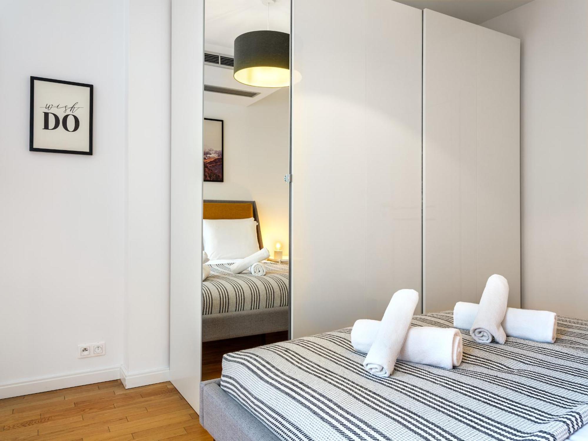 Modern Central Apartment W. Parking By Tyzenhauz Krakow Dış mekan fotoğraf